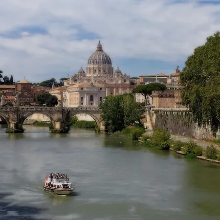 Bed & Breakfast Vatican Inside