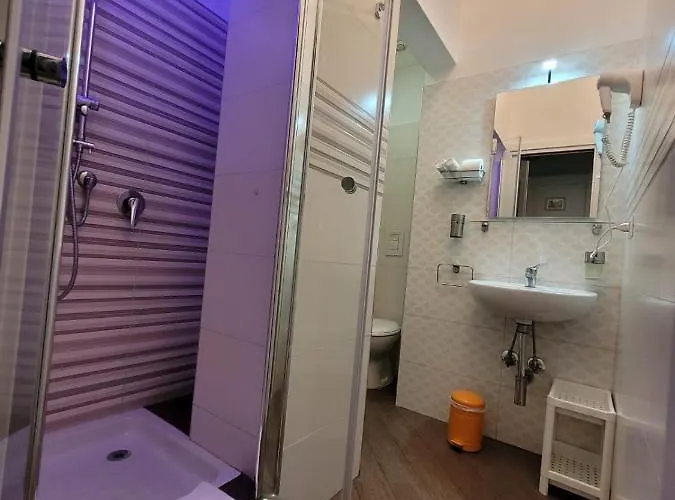 Vatican Inside לינה וארוחת בוקר