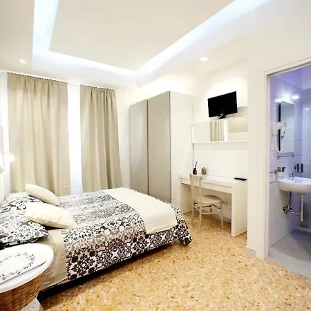 Vatican Inside Oda ve Kahvaltı